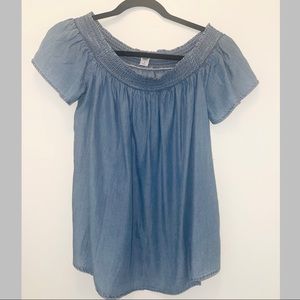 🆕 OLD NAVY Chambray Off the Shoulder Top